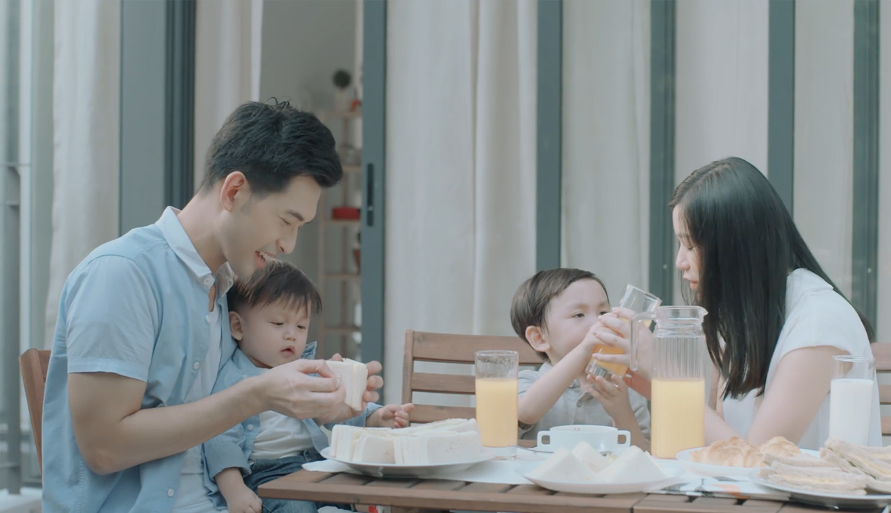 Tempo---YOUNG-FAMILY